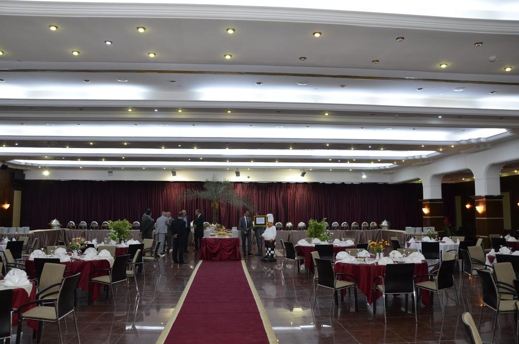 Al Mansour Hotel Baghdād Ngoại thất bức ảnh